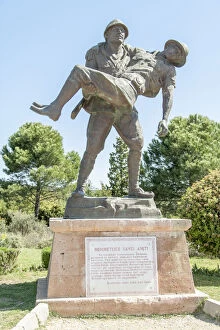 Images Dated 8th March 2015: Gallipoli Staute