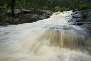 glenrock waterfall in newcastle nsw