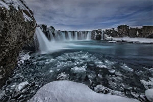 Images Dated 5th March 2014: Godafoss in Winter