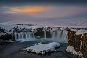Images Dated 5th March 2014: Godafoss in Winter