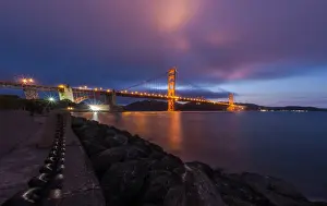 Naphak Modhiran Prints: Golden gate impression