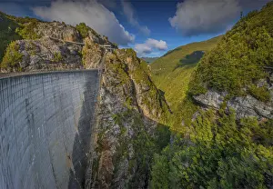 Gordon River Dam, the highest built concrete dam in Australia, situated in south west Tasmania