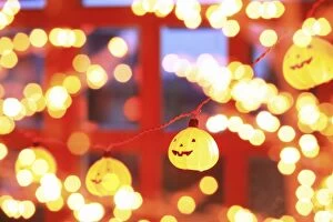 Images Dated 30th September 2014: Halloween