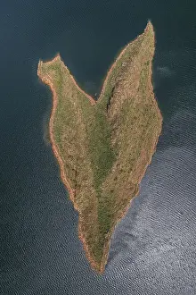 Images Dated 15th August 2023: Heart shaped island in Lake Argyle photographed from directly above