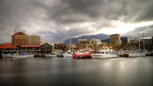 Images Dated 2nd September 2014: Hobart Constitution Dock and Mt Wellington view