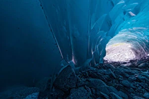 Images Dated 30th August 2014: Ice cave, Alaska