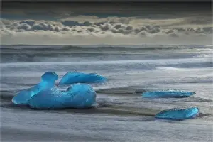 Jokulsarlon Prints: Jokulsarlon beach
