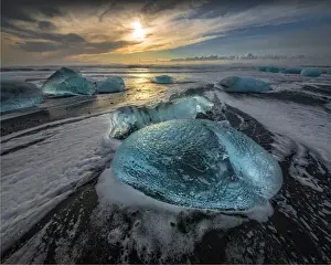Images Dated 9th March 2014: Jokulsarlon Beach in winter, just after a huge storm hit the coastline