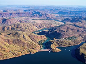 Images Dated 31st August 2022: Lake Argyle