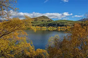 Lake Hayes Prints: Lake Hayes in the Autumn on the South Island of New Zealand