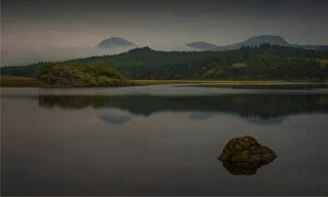 Images Dated 31st May 2014: Llyn Cwellyn in the Snowdonia National Park, northern Wales, United Kingdom