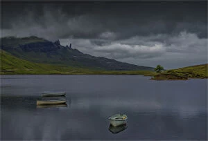 Images Dated 3rd July 2015: Loch Leathan, Isle of Skye, Scotland, the United Kingdom