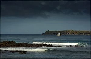 Images Dated 29th August 2011: Looking towards Nepean Island from Cresswell Bay