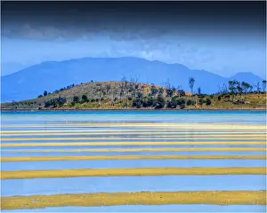 Low Tide near Pirates bay, southern Tasmania