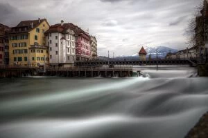 Images Dated 6th April 2015: Lucerne old town, Chapel Bridge and river Reuss