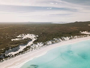 Images Dated 26th December 2018: lucky bay beach