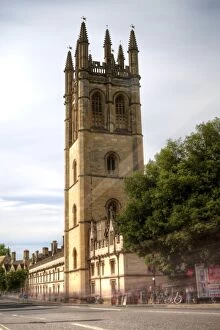 Images Dated 18th July 2015: Magdalen college tower in Oxford