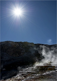 Southern lightscapes australia/mammoth springs yellowstone national park Southern lightscapes australia/mammoth springs yellowstone national park