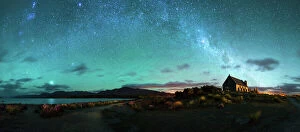 Images Dated 6th December 2013: Milky way above Lake Tekapo, New Zealand