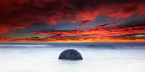 Moeraki Boulders sunrise