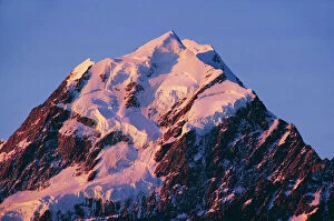 Natphotos Collection: Mount Cook at sunset, Southern Alps, South Island, New Zealand