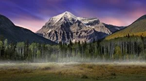 Images Dated 20th August 2015: Mount Robson, British Columbia, Canada