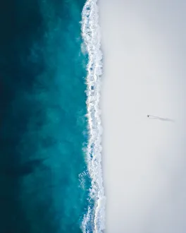 <b class=qtipBold><figcaption>Mullaloo Beach</figcaption></b><br>DCIM''100MEDIA''DJI_0020.JPG<br><em>© Merr Watson</em> Mullaloo Beach
