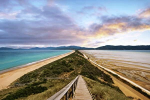 Images Dated 2009 December: The Neck of Bruny Island, South Eastern Coast of Tasmania, Australia