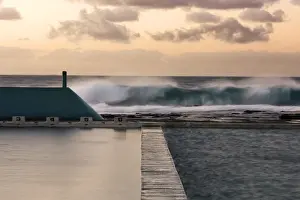 Wind Prints: Newcastle ocean baths