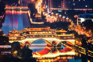 Images Dated 28th July 2018: Night view of the historic Anshun Bridge in Chengdu