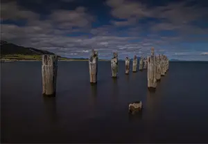 Images Dated 2nd April 2017: Old derelict pier at Lillies beach