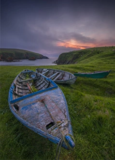 Old fishing boat abandoned at Spiggi, Shetland Islands, Scotland Old fishing boat abandoned at Spiggi, Shetland Islands, Scotland
