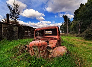 Images Dated 29th April 2015: Old rusty truck half buried