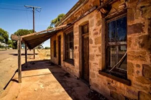 Images Dated 20th February 2016: Old style outback house in South Australia