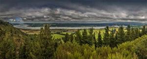Images Dated 24th April 2014: Panorama of the Waimakariri River gorge and surrounding countryside, South Island New Zealand