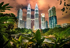 Urban Skyline Prints: Petronas Towers