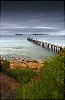 Images Dated 25th March 2012: Point Lonsdale Jetty, Victoria, Australia