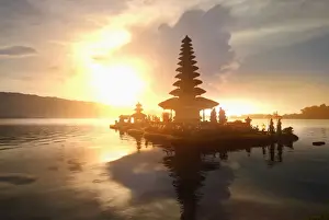 Colin Anderson Prints: Pura Bratan Water Temple Bali