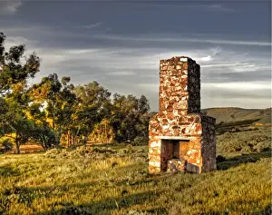Photo Art Prints: Remains of chimney