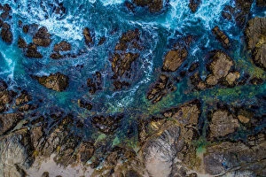 Ocean Wave Aerials Collection: Above the rocks