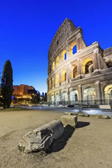 Images Dated 31st March 2016: Rome, Colosseum
