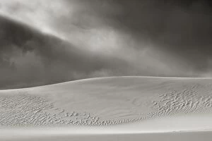 Images Dated 4th January 2011: Sand dune