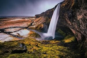 Images Dated 15th March 2017: Seljalandsfoss