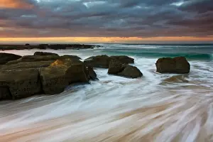 Flowing Water Prints: Soldiers Beach Rocks