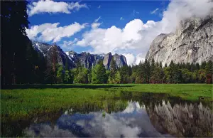 Horizontal View Horizontal Prints: Spring-time in the Yosemite National Park, California, Western United States of America