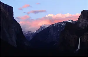 Horizontal View Horizontal Prints: Spring-time in the Yosemite National Park, California, southern United States of America