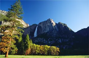 Horizontal View Horizontal Prints: Spring-time in the Yosemite National Park, California, southern United States of America
