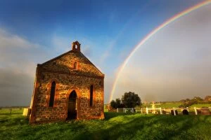 Images Dated 14th May 2014: Strathalbyn Church Rainbow