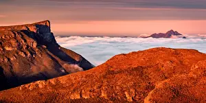 Sunrise at the top of Pyungoorup Peak