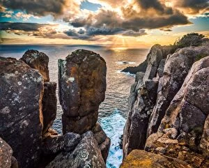 Images Dated 27th March 2016: Sunset at Cape Raoul, Tasman Peninsula, Tasmania